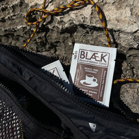 BLÆK Instant Kaffee NØ.3 - Dark Roast