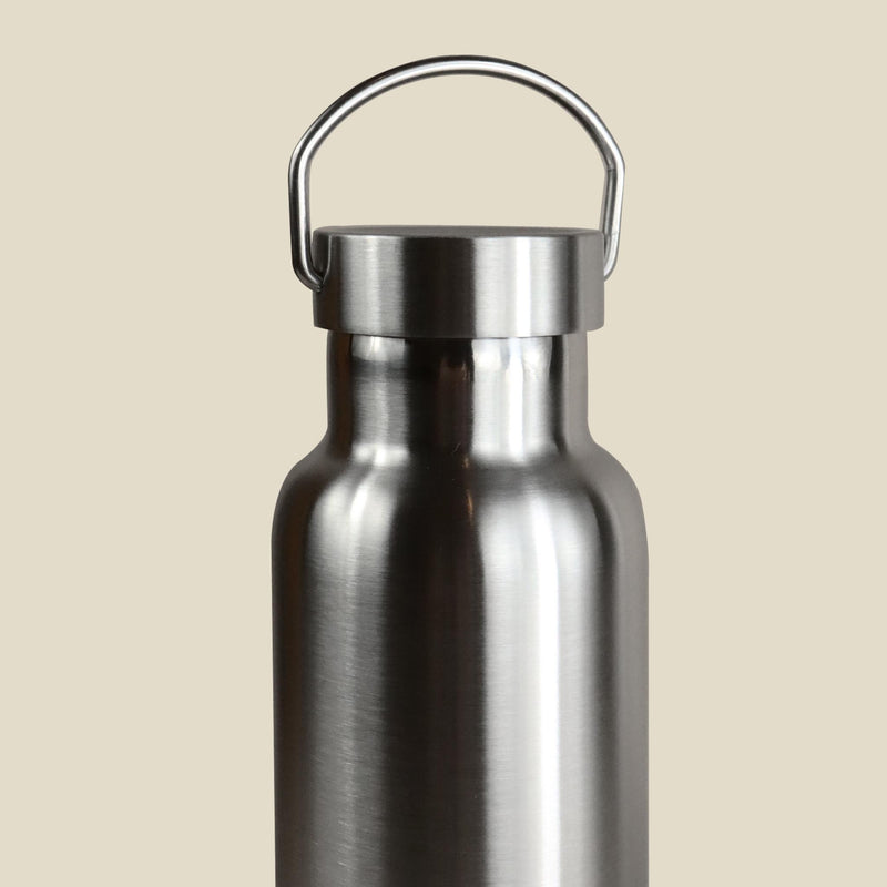 thermosflasche, thermo bottle, rostfreier stahl, stainless steal, nachhaltige Wasserflasche, wasserflasche